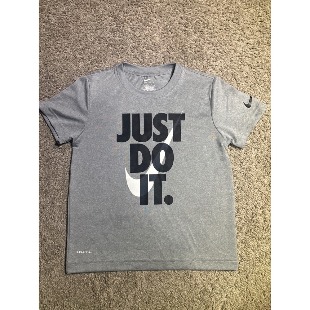 Nike Boys Dri-FIT Just Do It Graphic T-Shirt Gray Size 7 Short Sleeve Tee